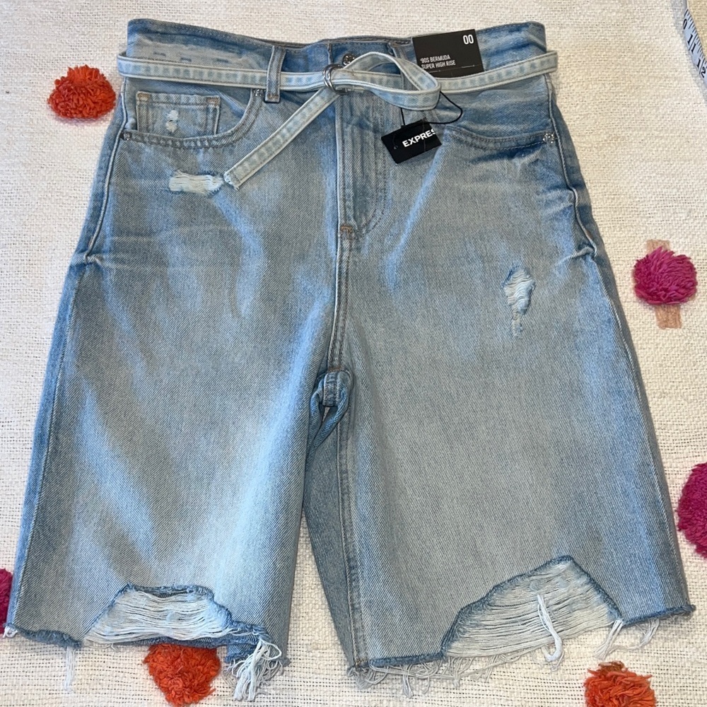 NWT Super High Rise 90s Bermuda Belted Jean Shorts Sz 00 light wash - Picture 4 of 15